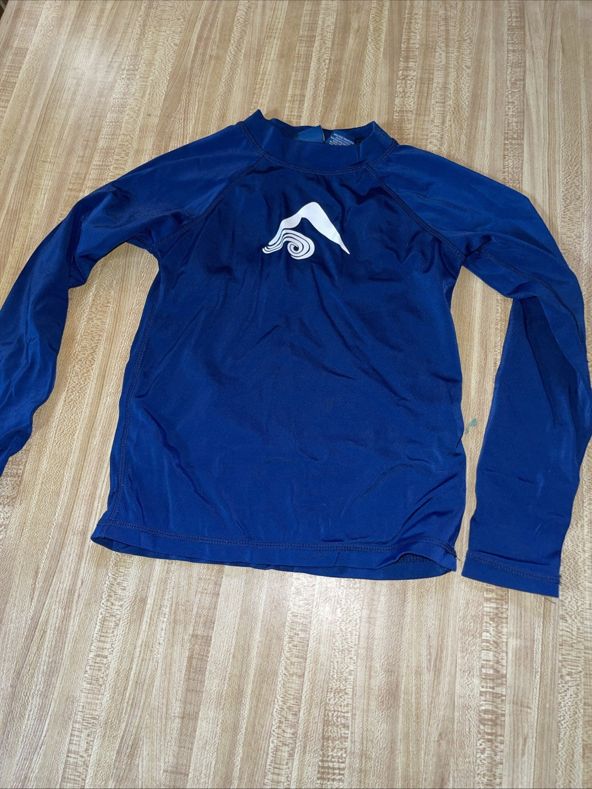 kanu surf rash guard Boys 8