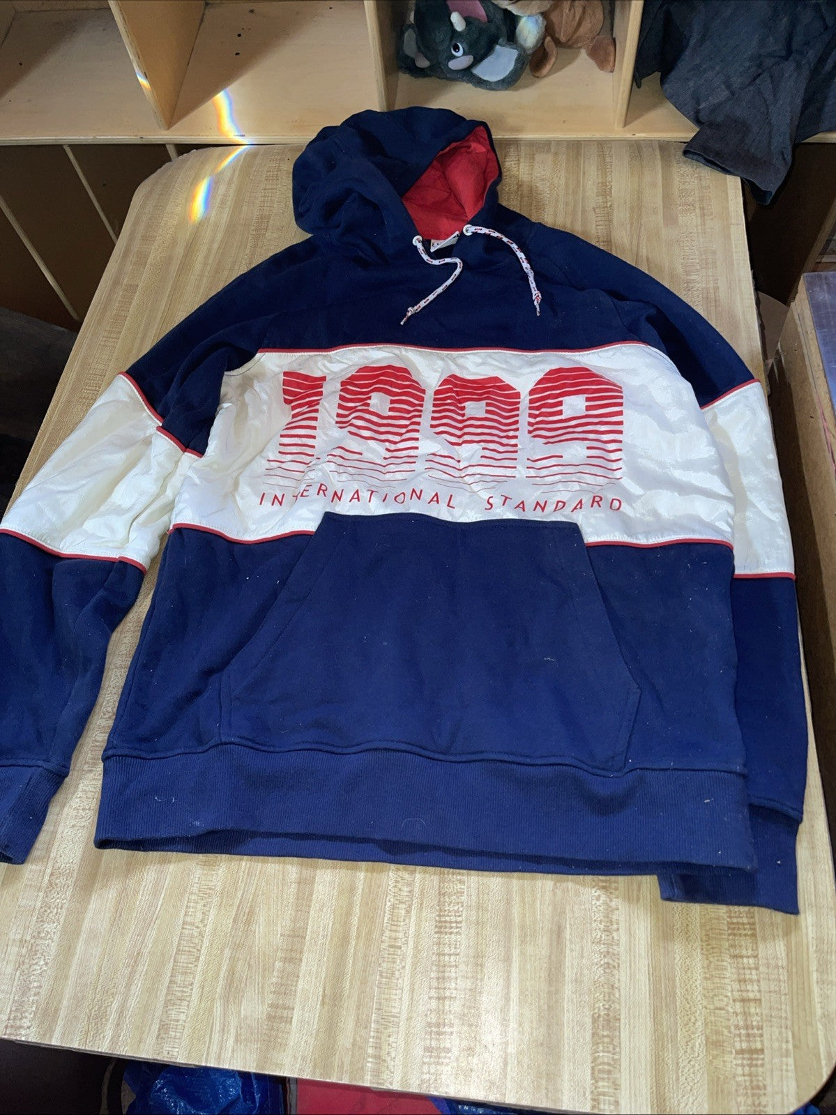 Empyre 1999 International Standard Hoodie Large 