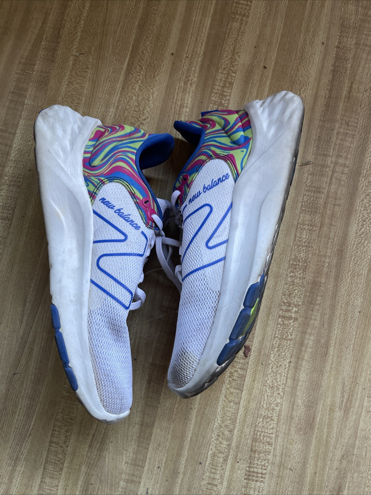 new balance fresh foam roav womens 8.5