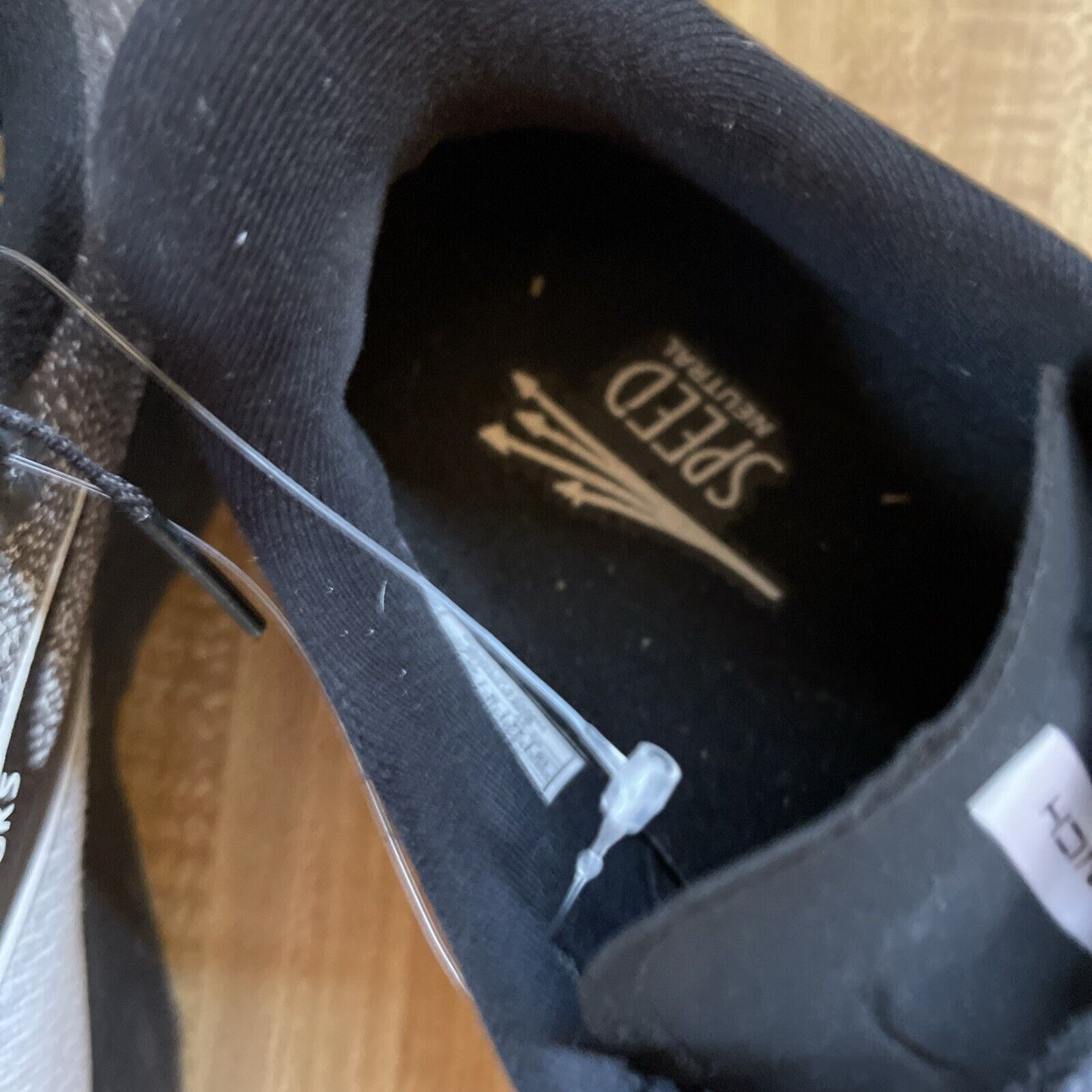 Brooks Launch 10 Size 10