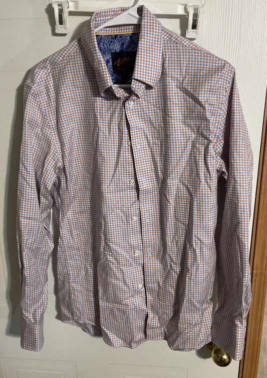 egara button up shirt Medium 