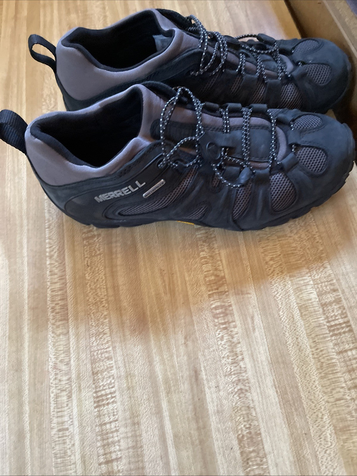 Merrell Hiking Shoes 9