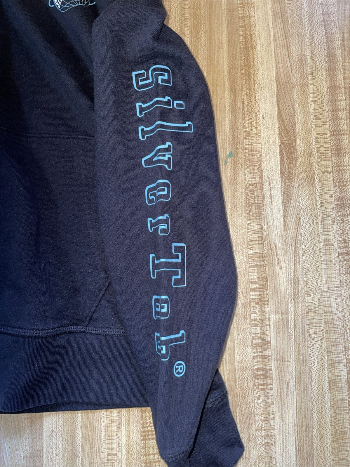 Silvertab Hoodie Medium 