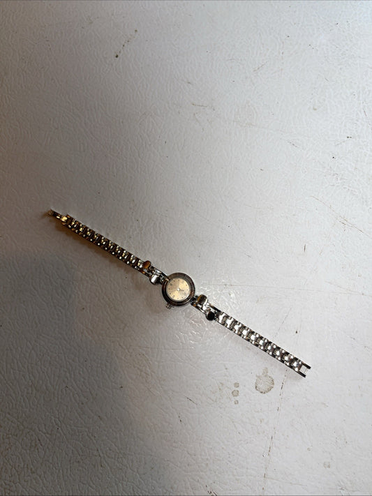 Women’s Watch Needs Battery
