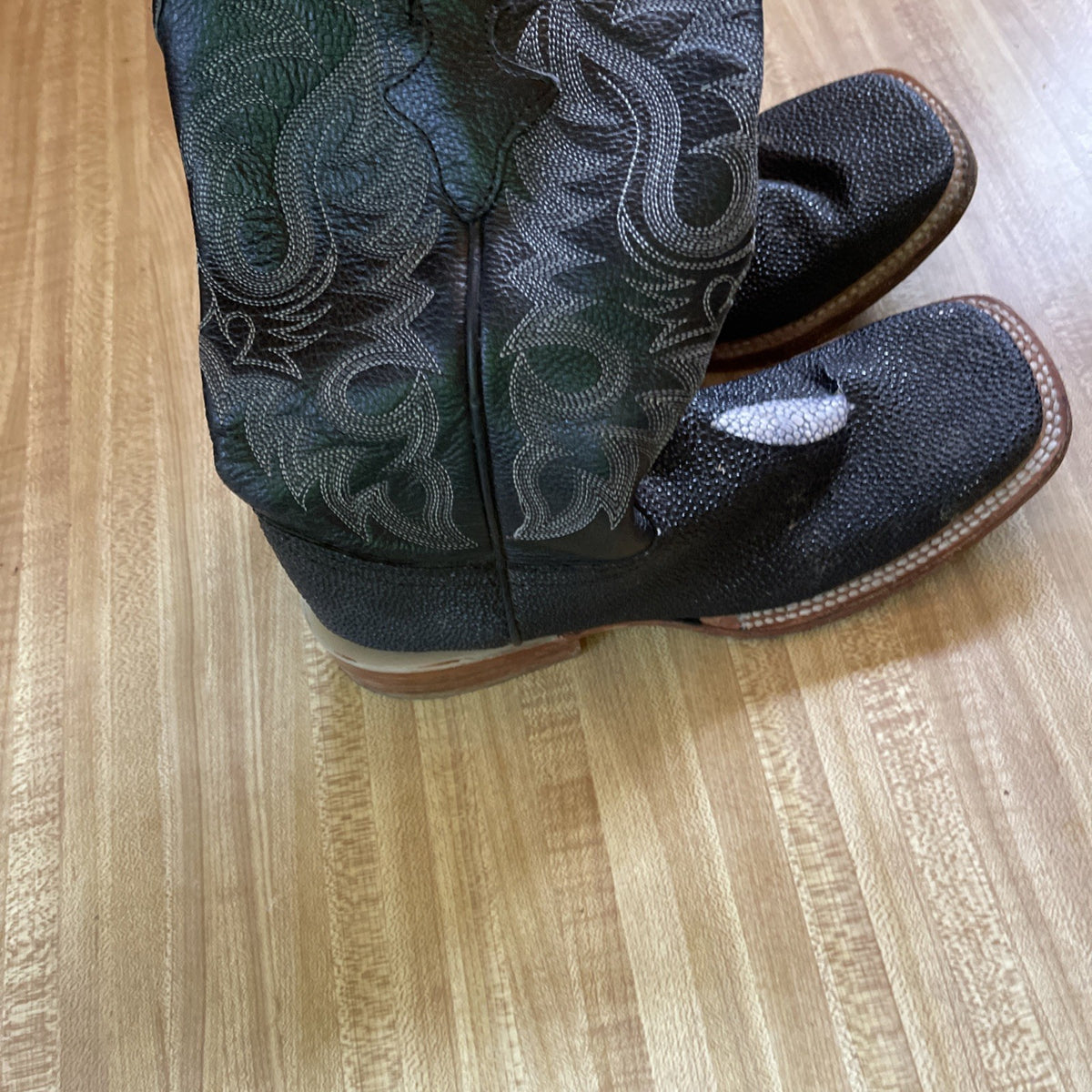 Quincy Boots 6