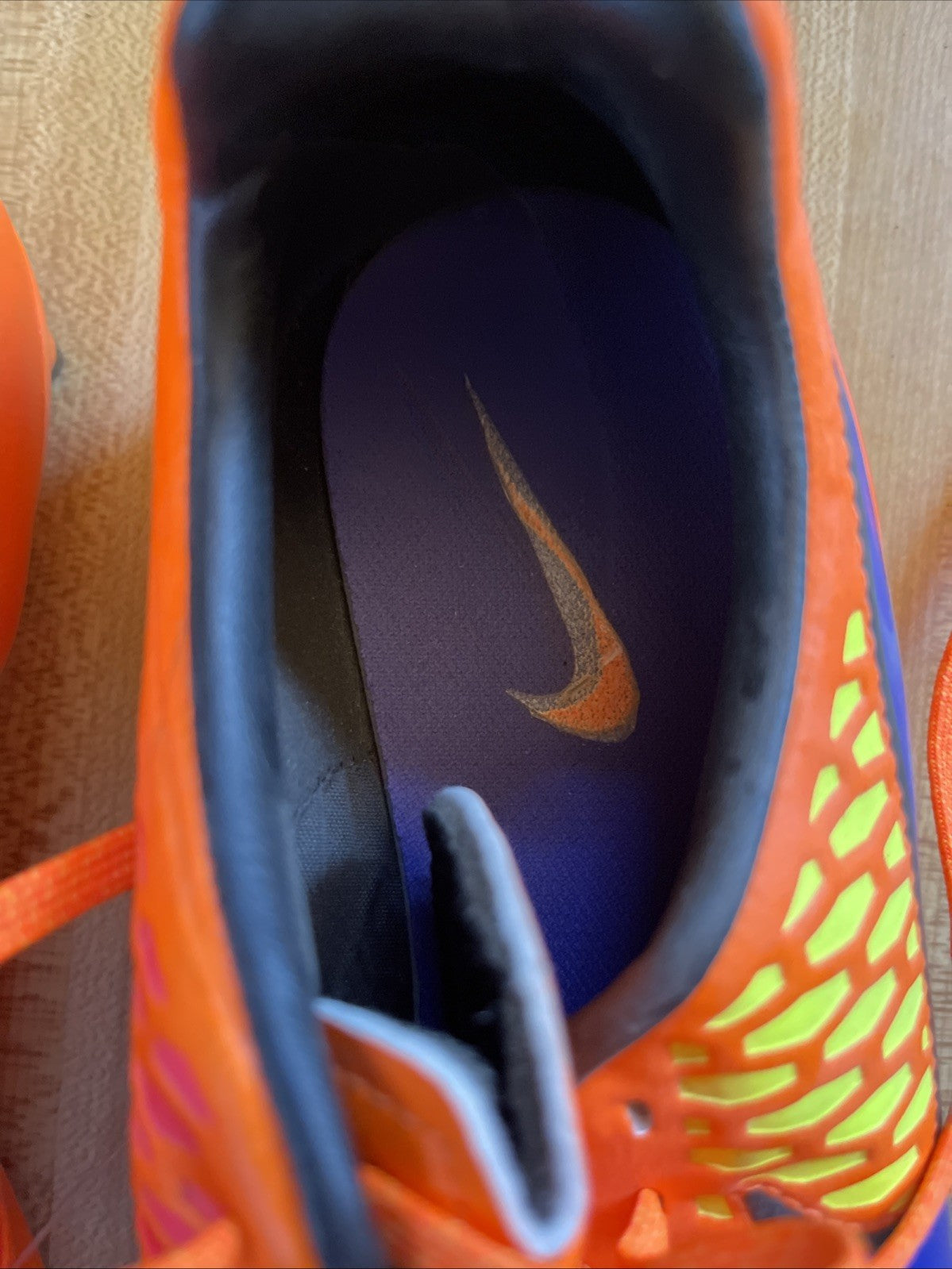 nike magista soccer cleats 8.5