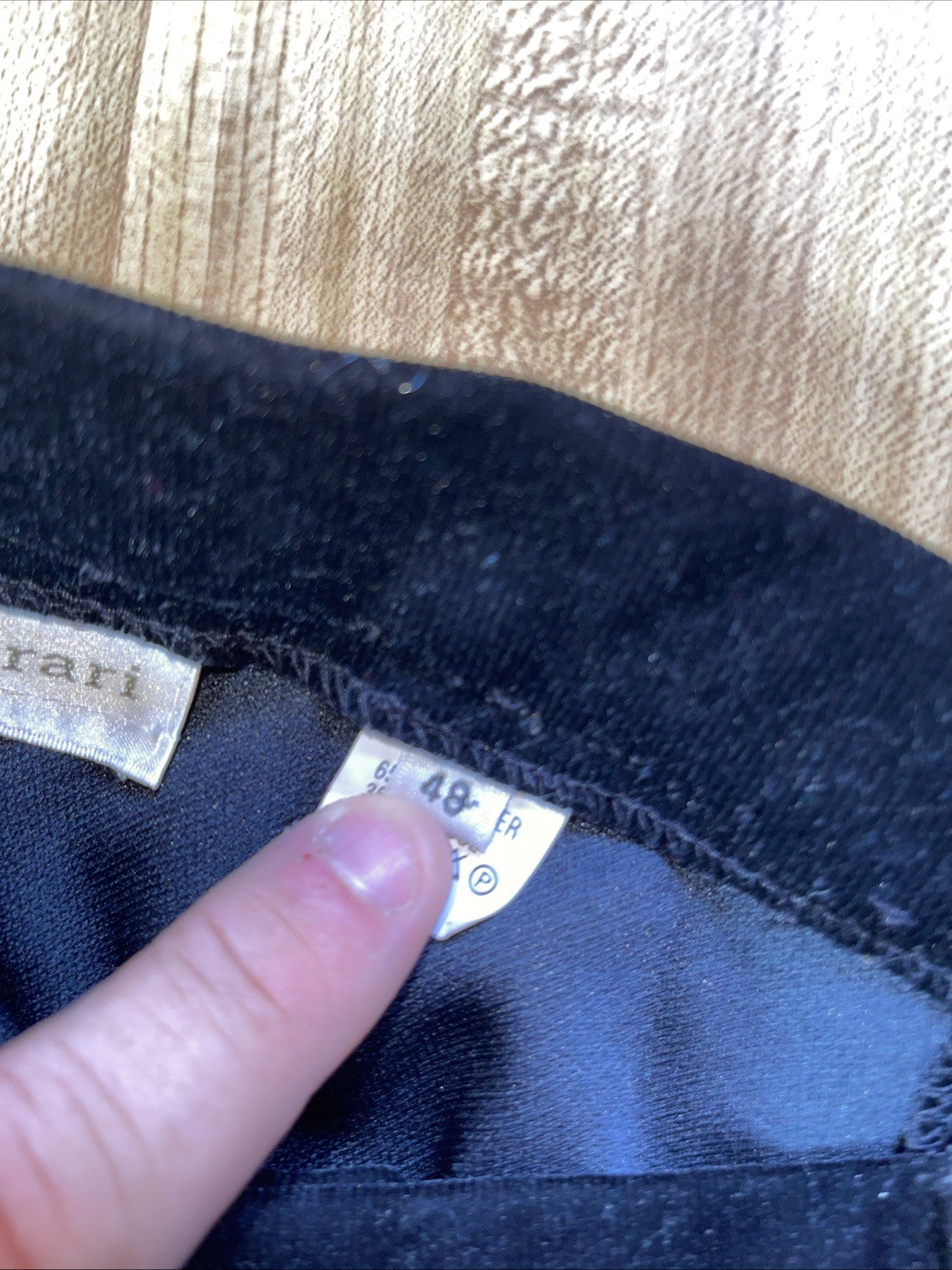 Delia Ferrari Pants Italy 48