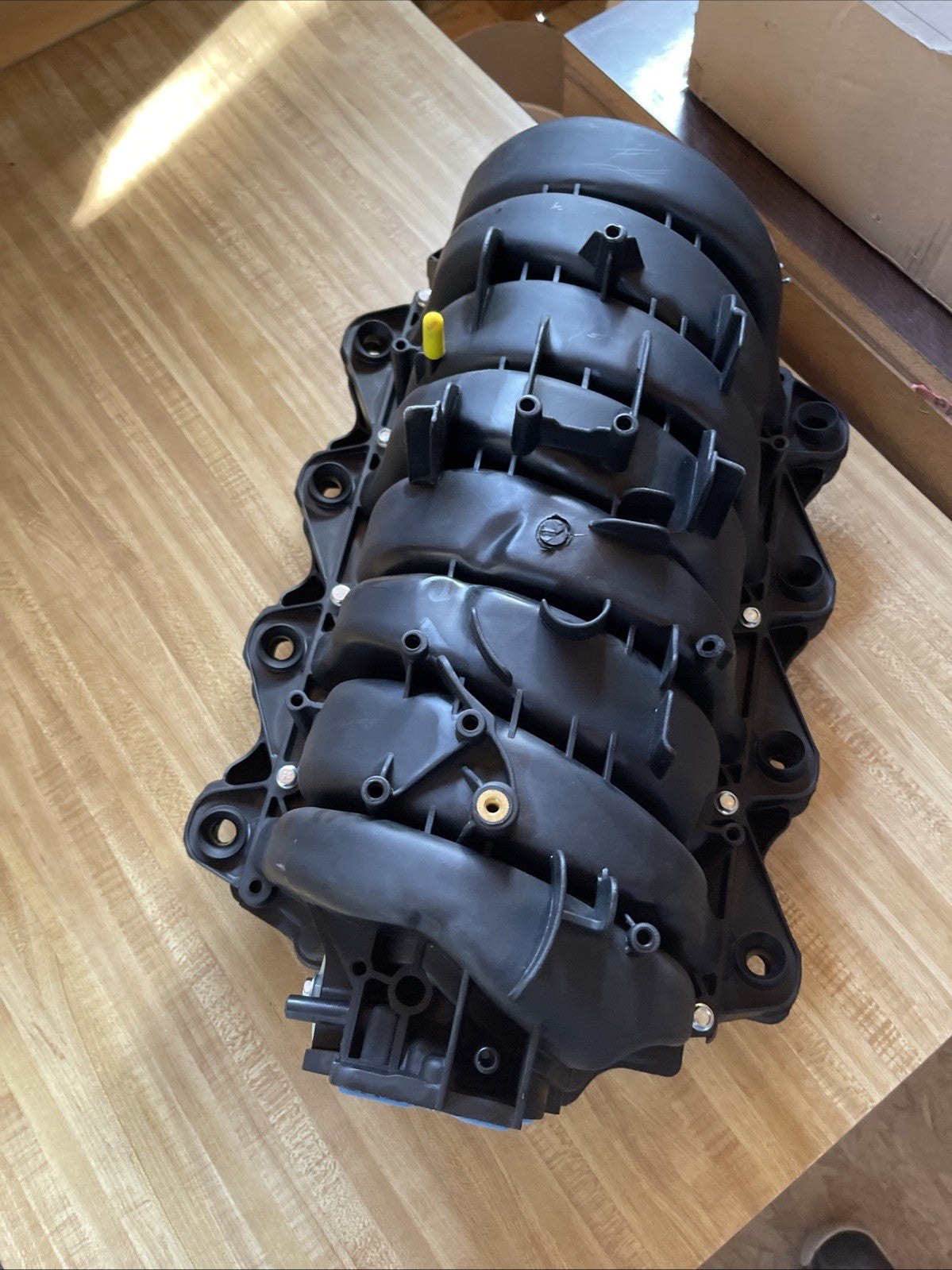 upper intake manifold Assembly Has Some Minor Damage As Pictured