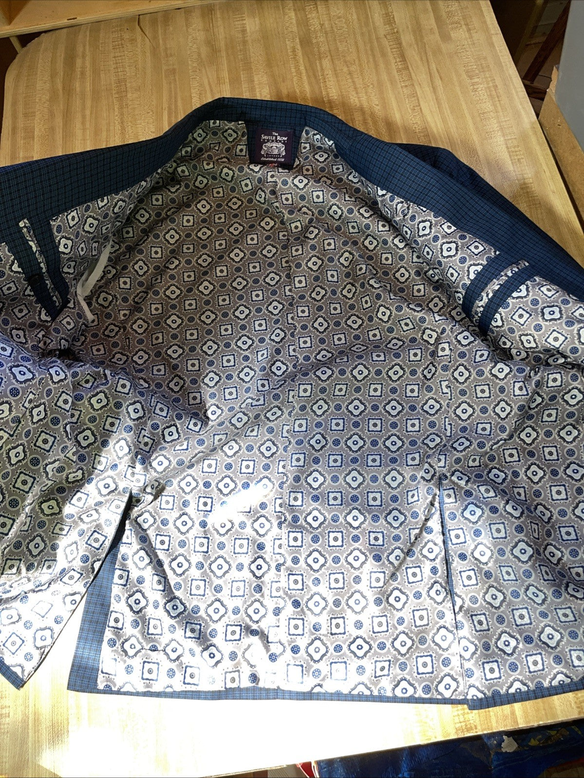The Saville Row Suit 42L Blazer 46R Pants 40/27