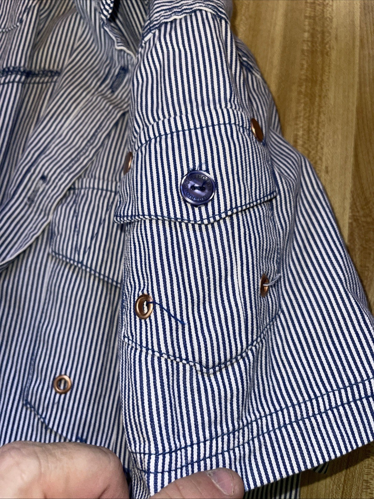 Imperious Button Up Large 