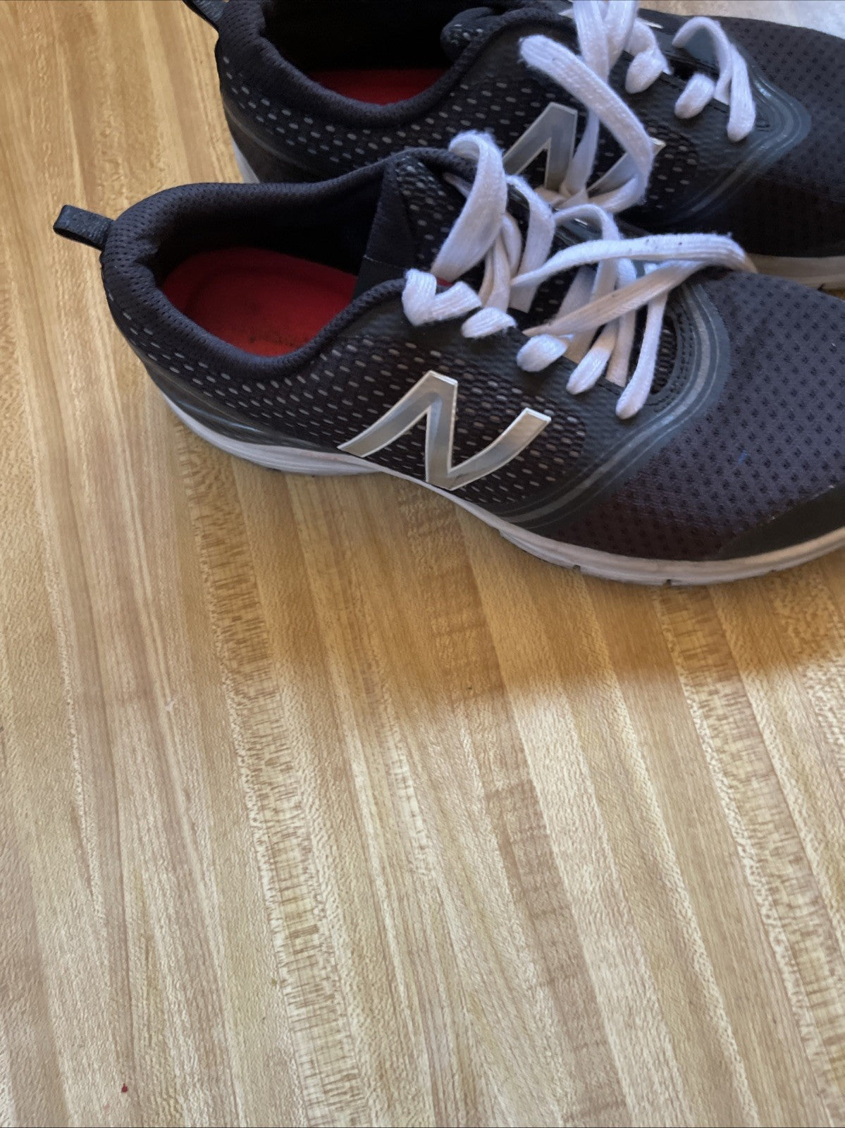 New Balance 711 Size 9.5