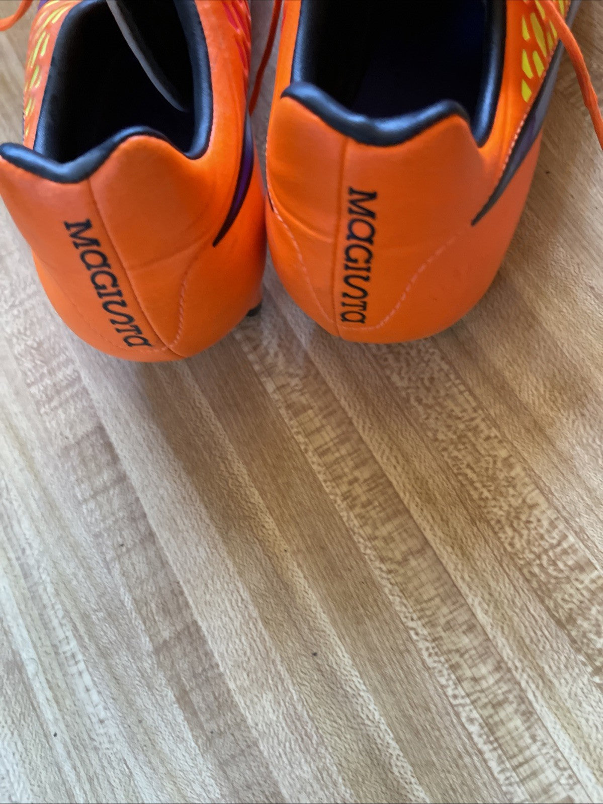 nike magista soccer cleats 8.5