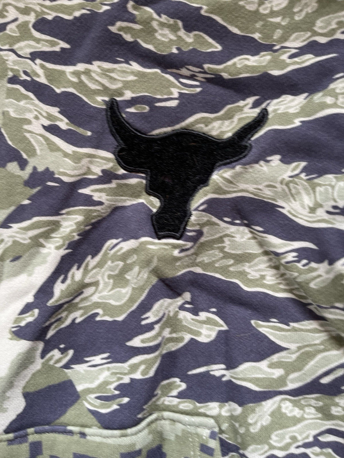 Under Armour Project Rock Salute To Troops Hoodie Large Camo