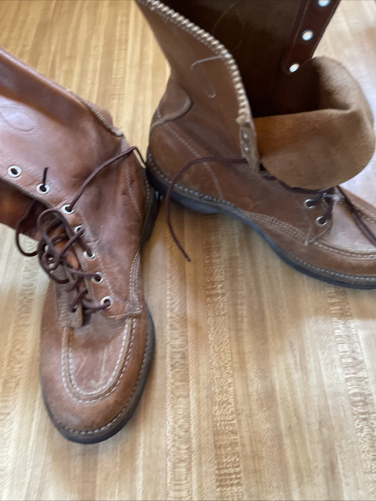 Chippewa Shoe Company Boots 7.5