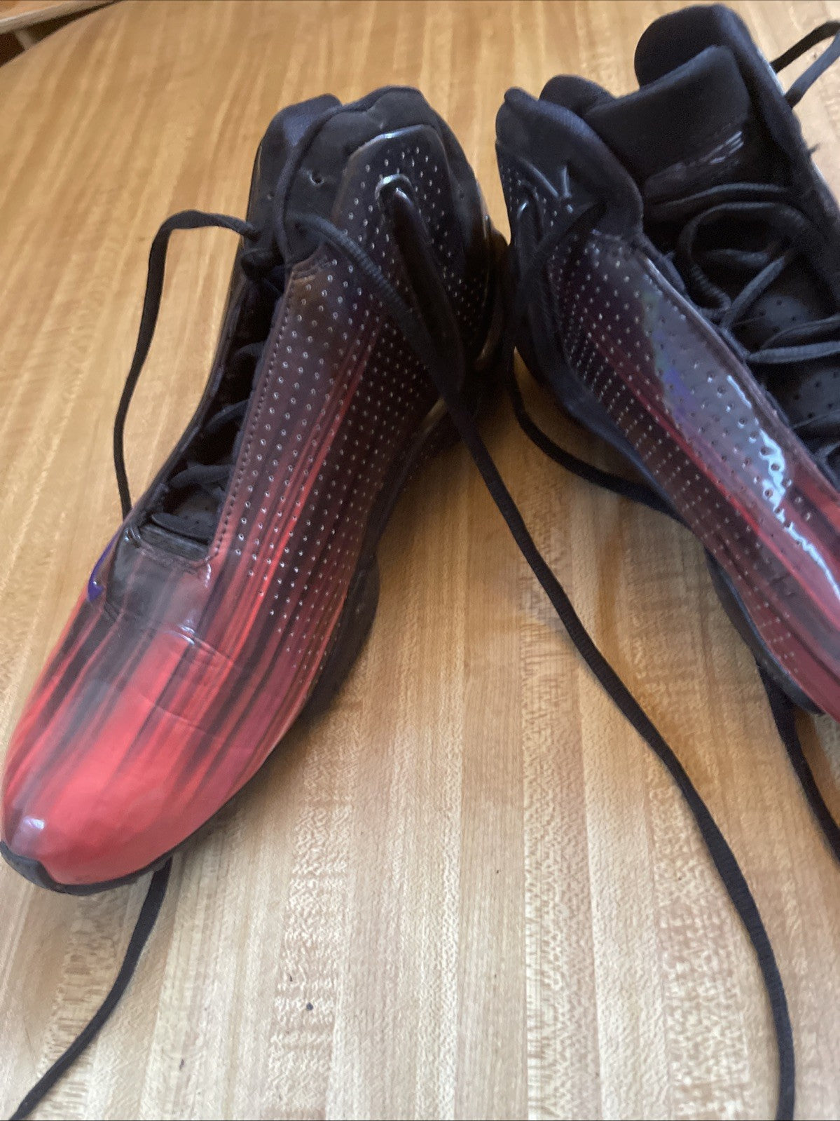 Size 9.5 - Nike Zoom Hyperlight Prm Red