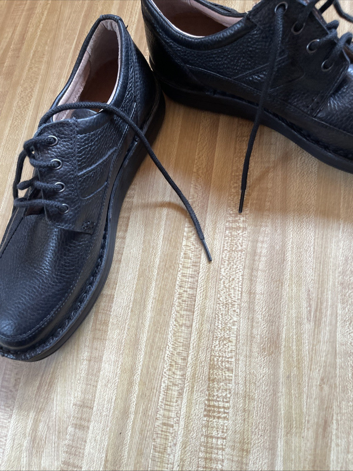 Clark’s Air Shoes 9.5
