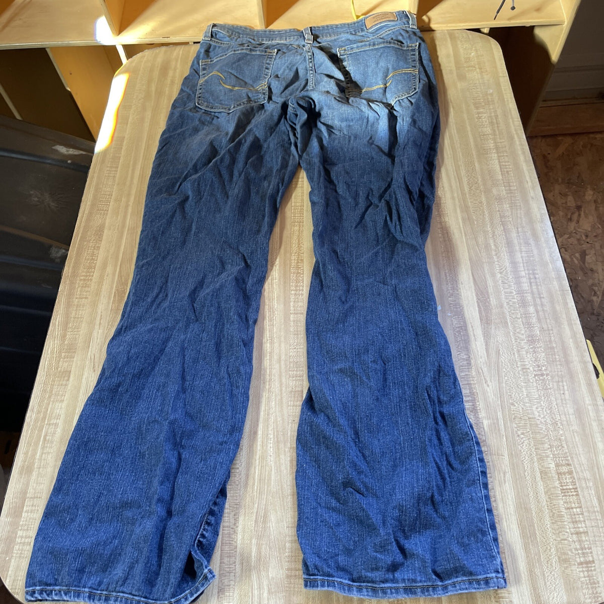 Levi’s Modern Bootcut Jeans 14