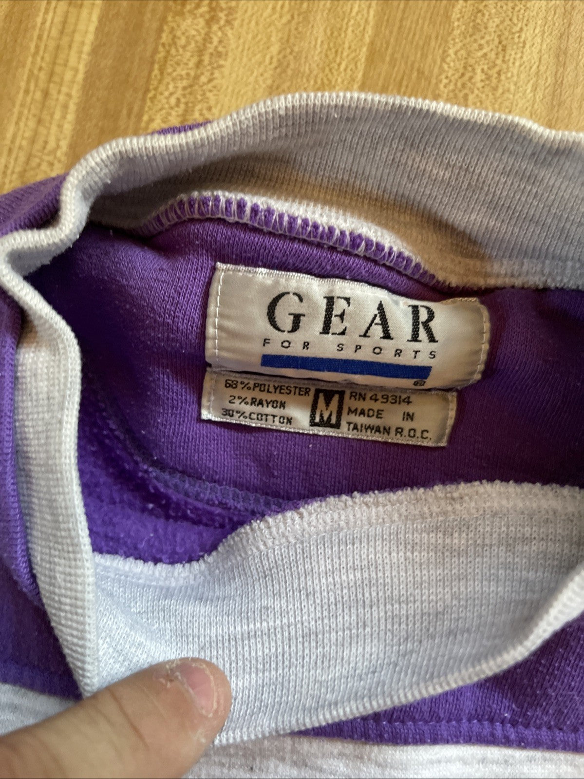 vintage gear for sports sweatshirt Medium 