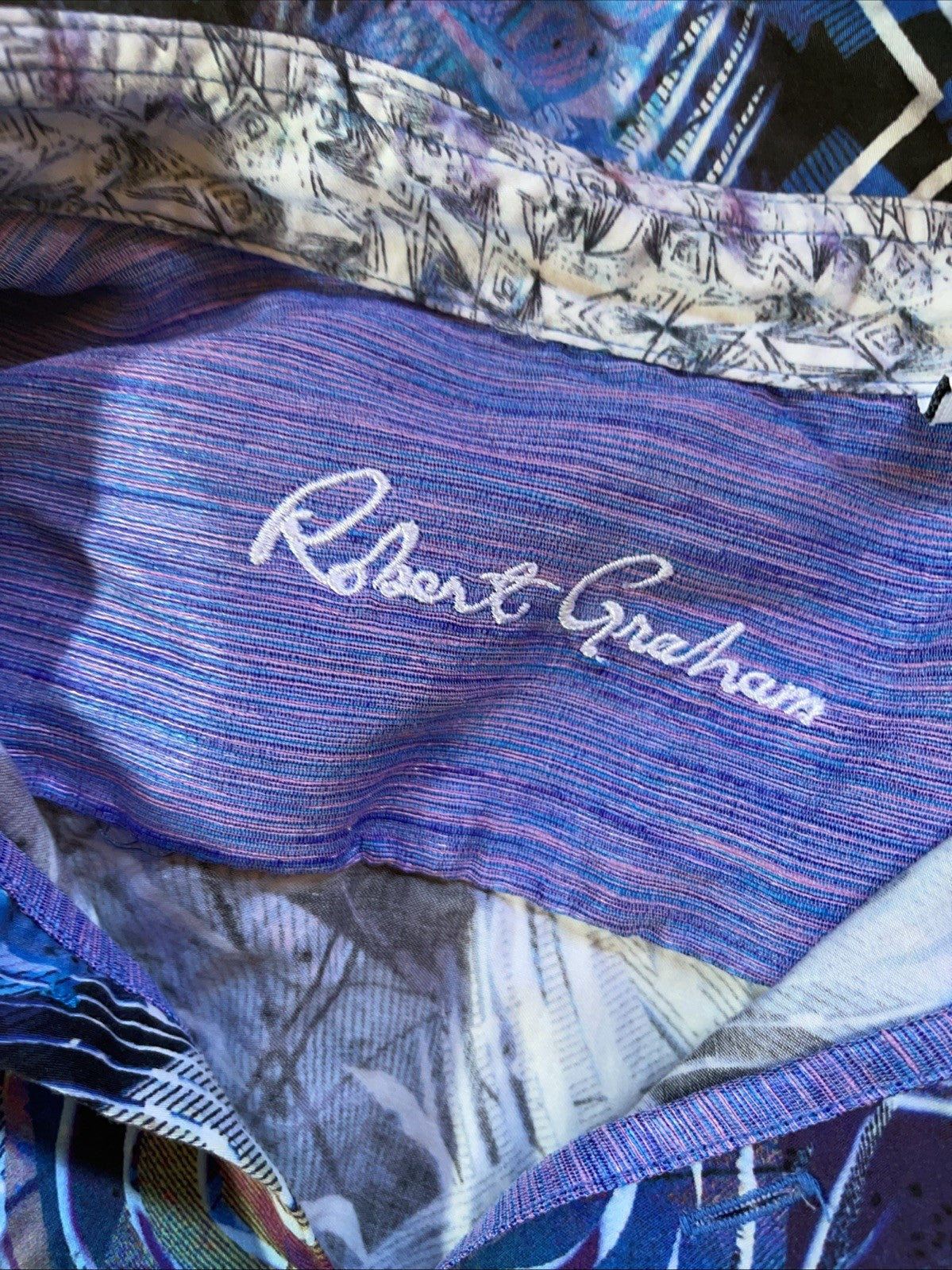 Robert Graham Button Up Medium 