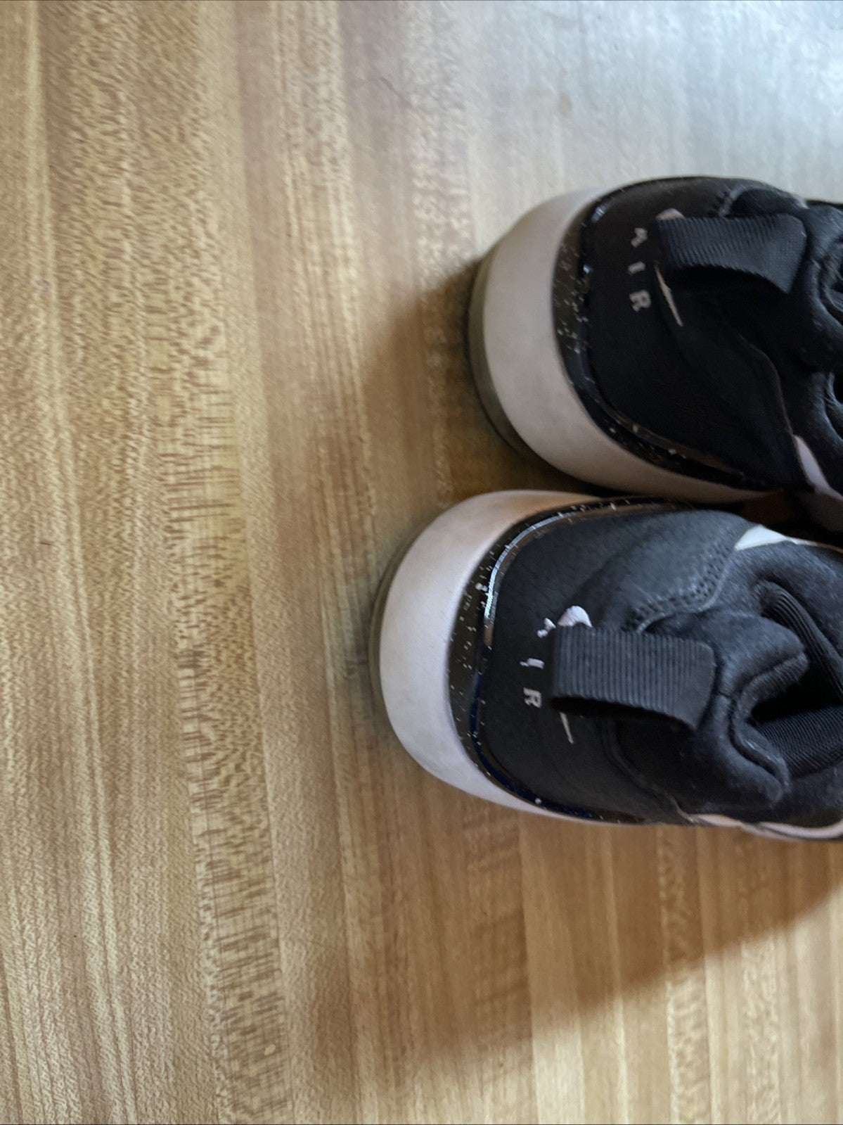 Size 9 - Nike Air Max Siren Black