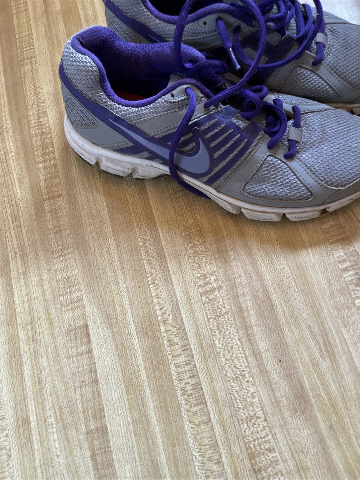 Nike Downshifters 8.5