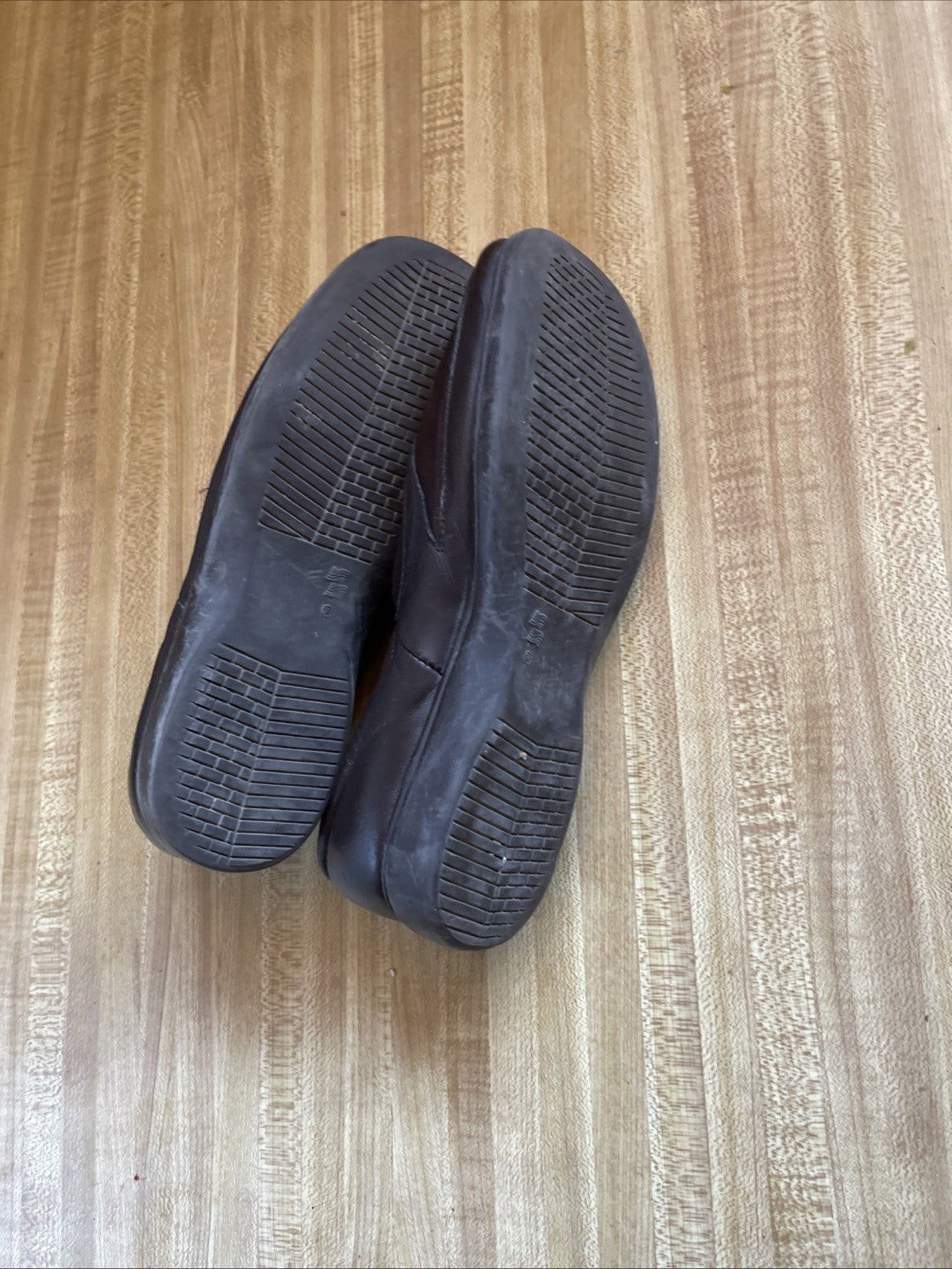 Sensasuave Slip On Shoes 9