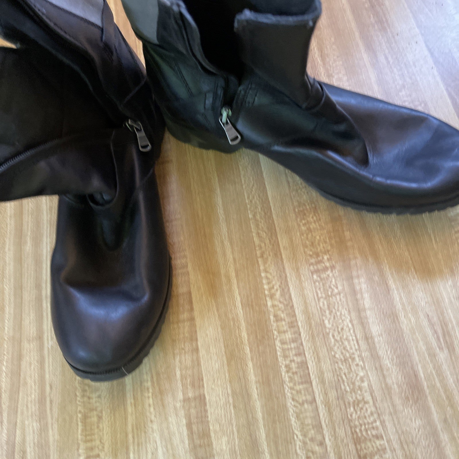 teva boots women size 9