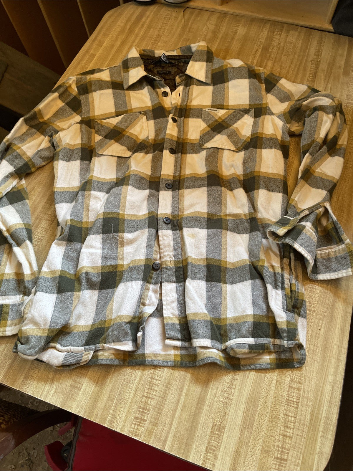 Ambiguous Flannel Large 