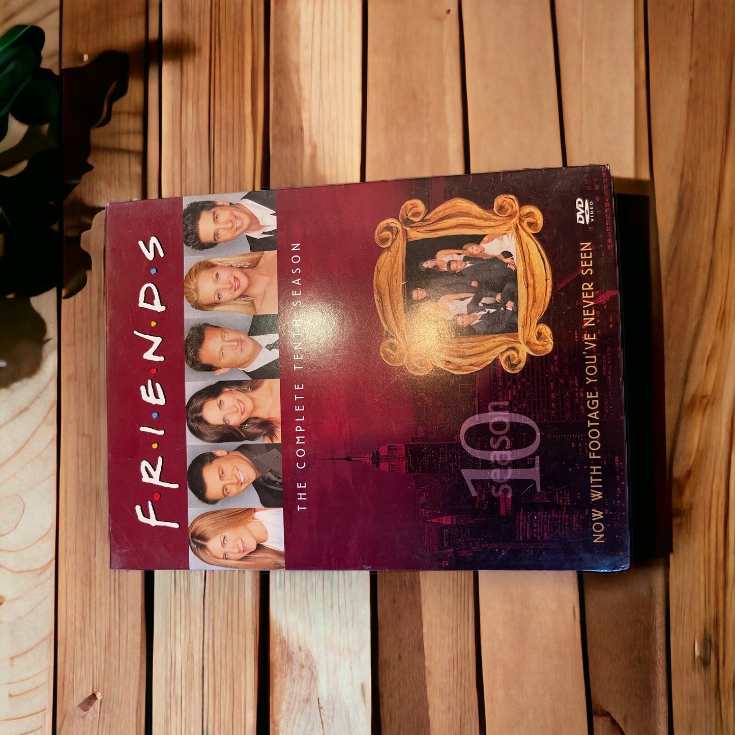 Friends The Complete Series Seasons 1-10 DVD  Plus A Couple Of Extra Dvds