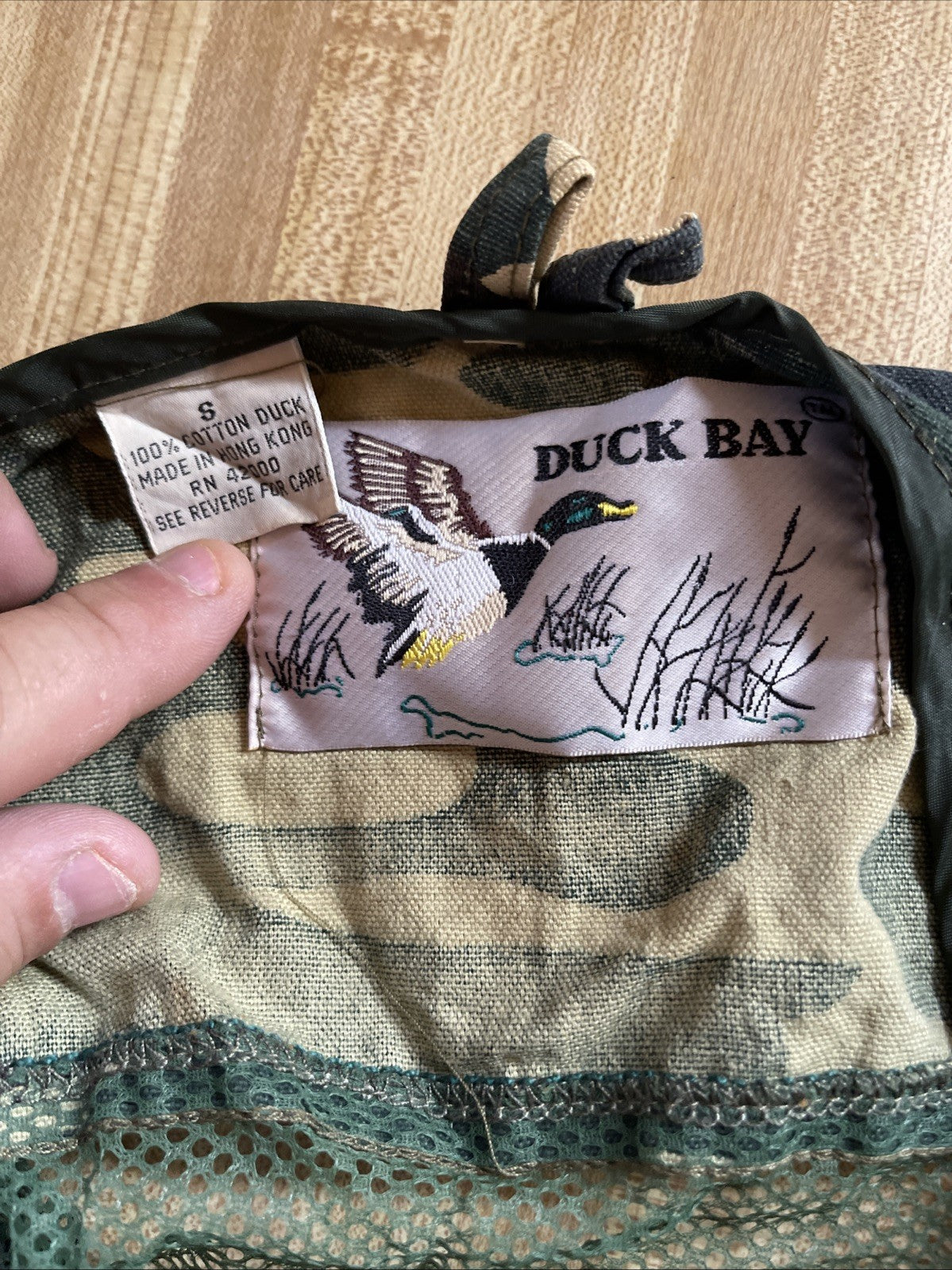 Duck Bay Camo Vest Small 