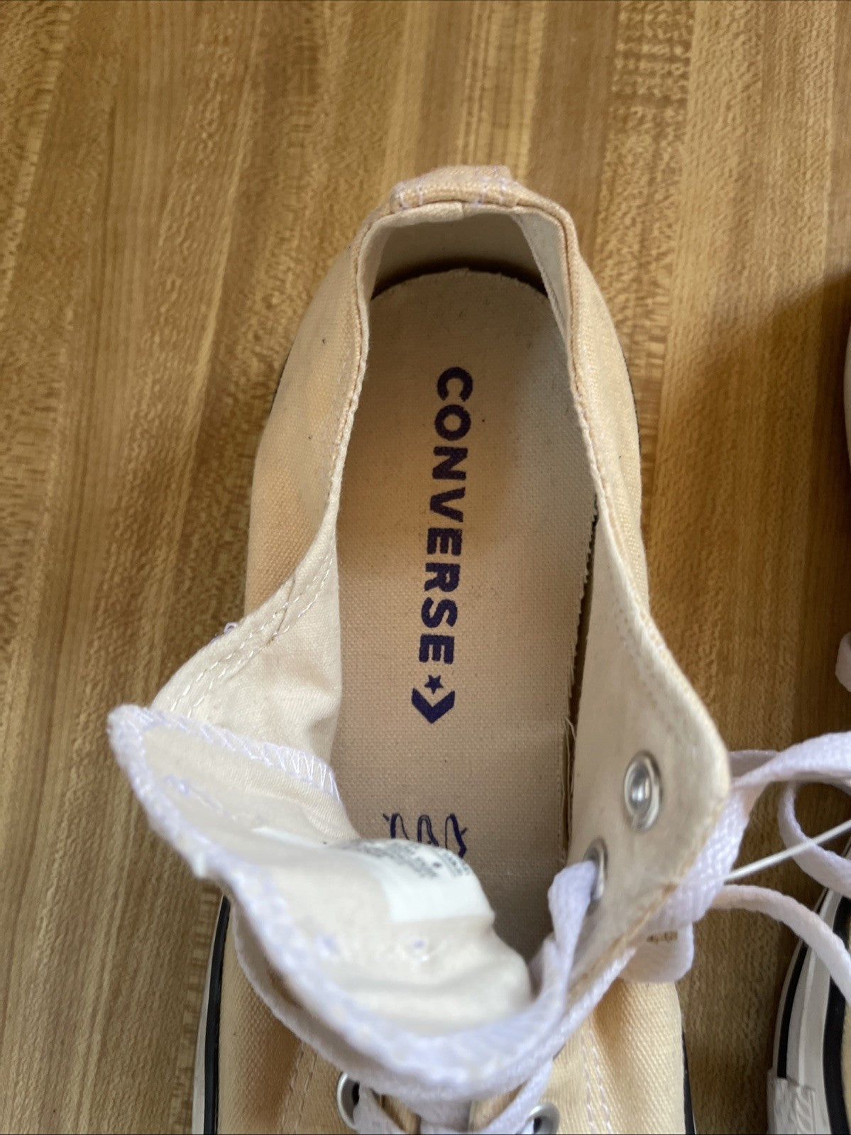 Converse All Star Men’s 9 Women’s 11