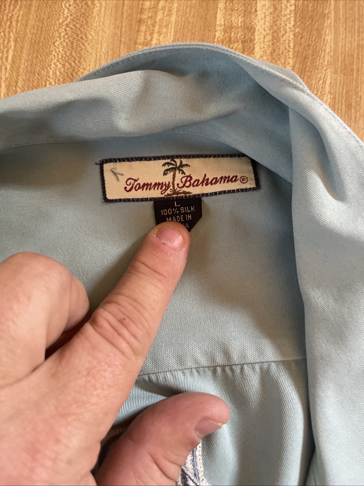 Tommy Bahama Silk Shirt Large Embroidered