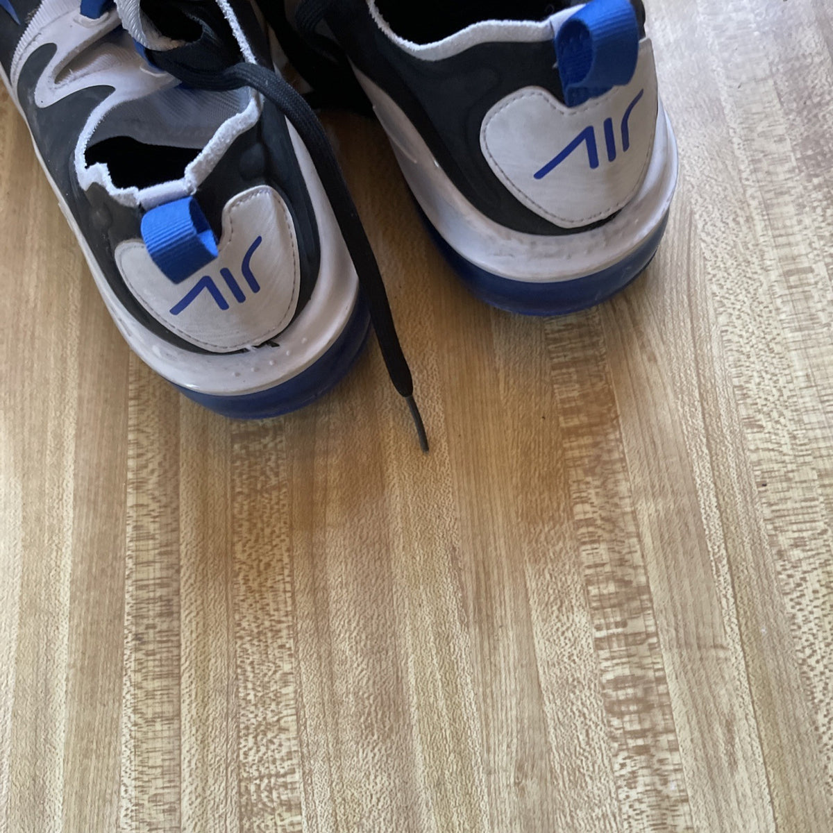 Nike Air Max Infinity Size 10.5