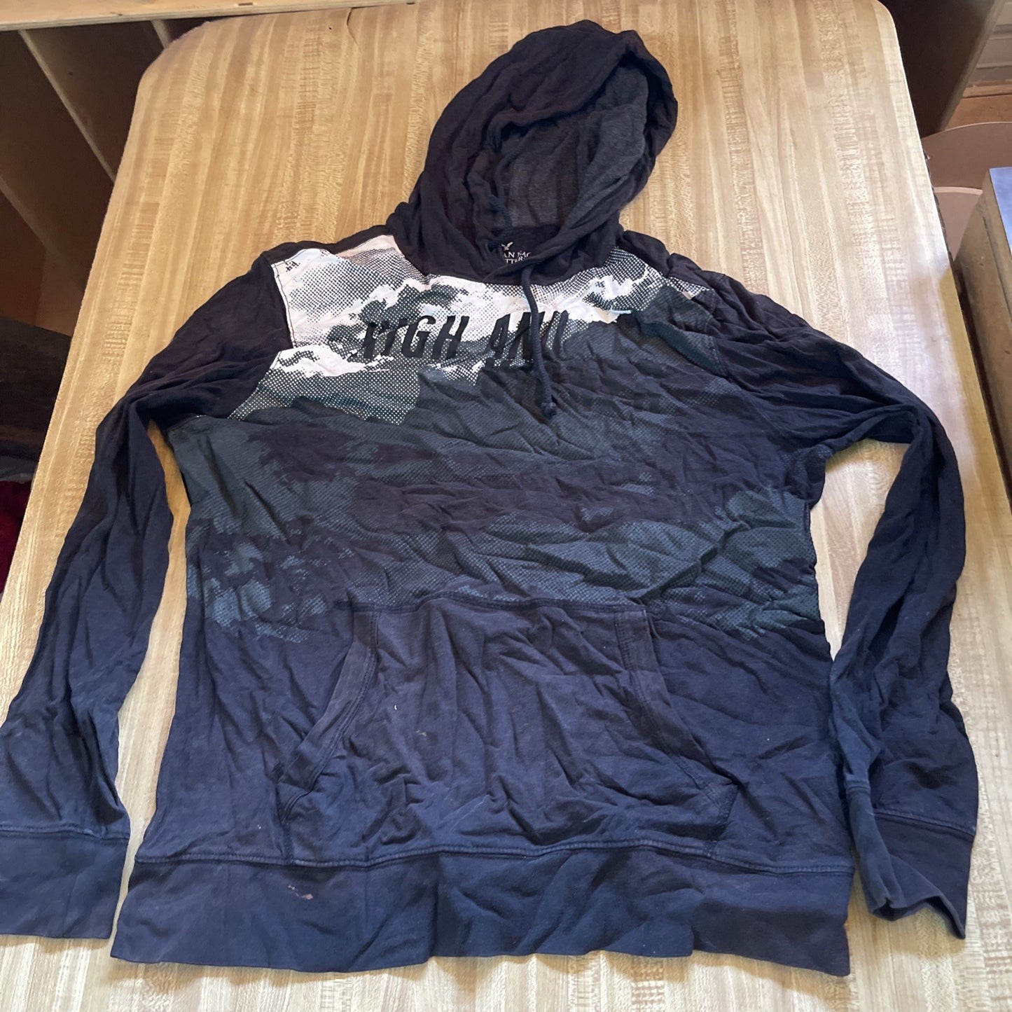 American Eagle Outfitters Hoodie Medium 