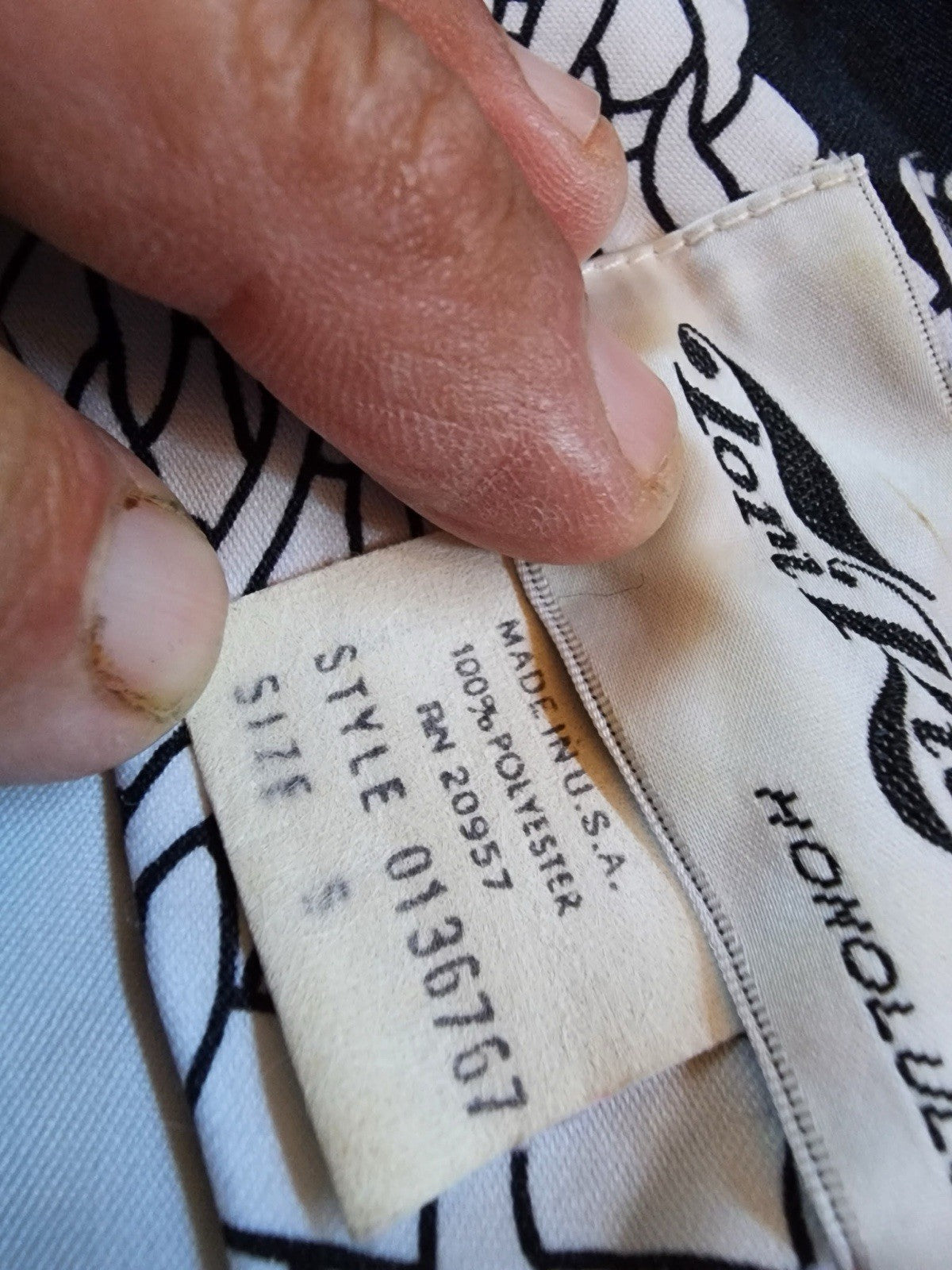 Tori Richard Button Up Small