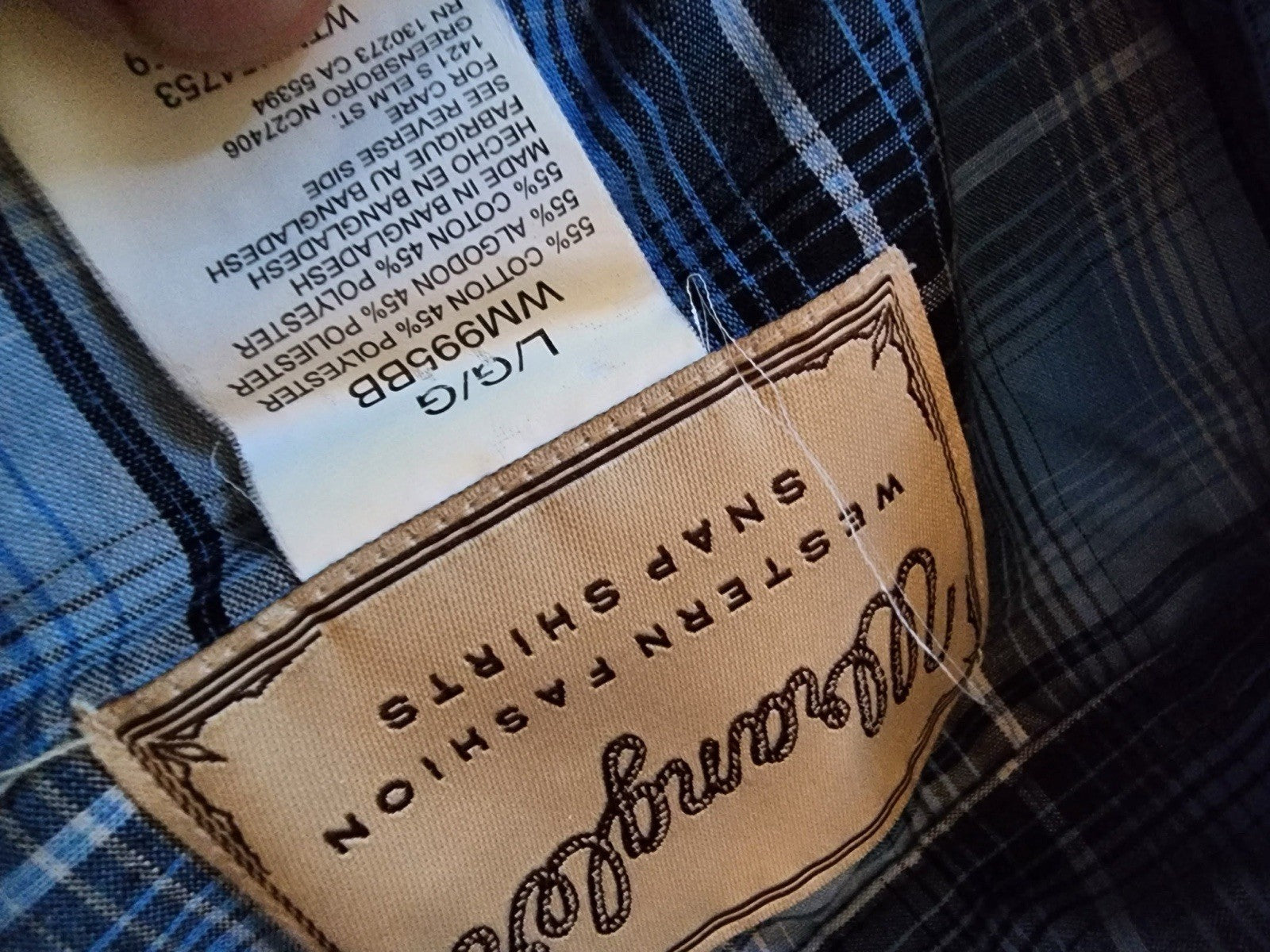 wrangler  pearl snap shirt large