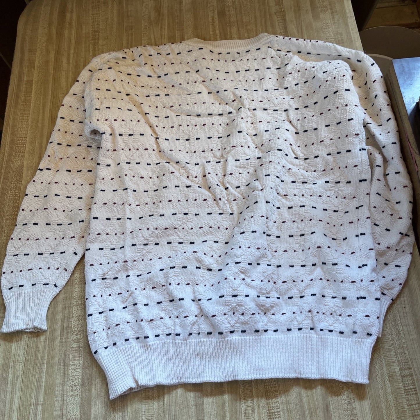 cape isle knitters sweater Large 