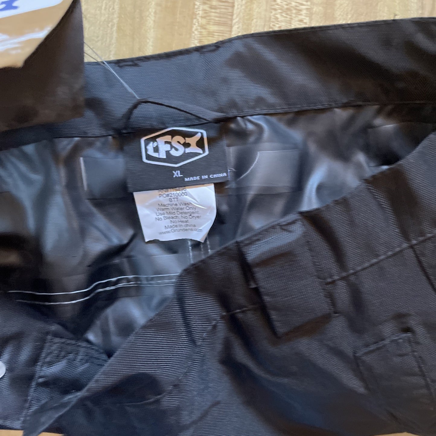 Boretide Pants XL NWT