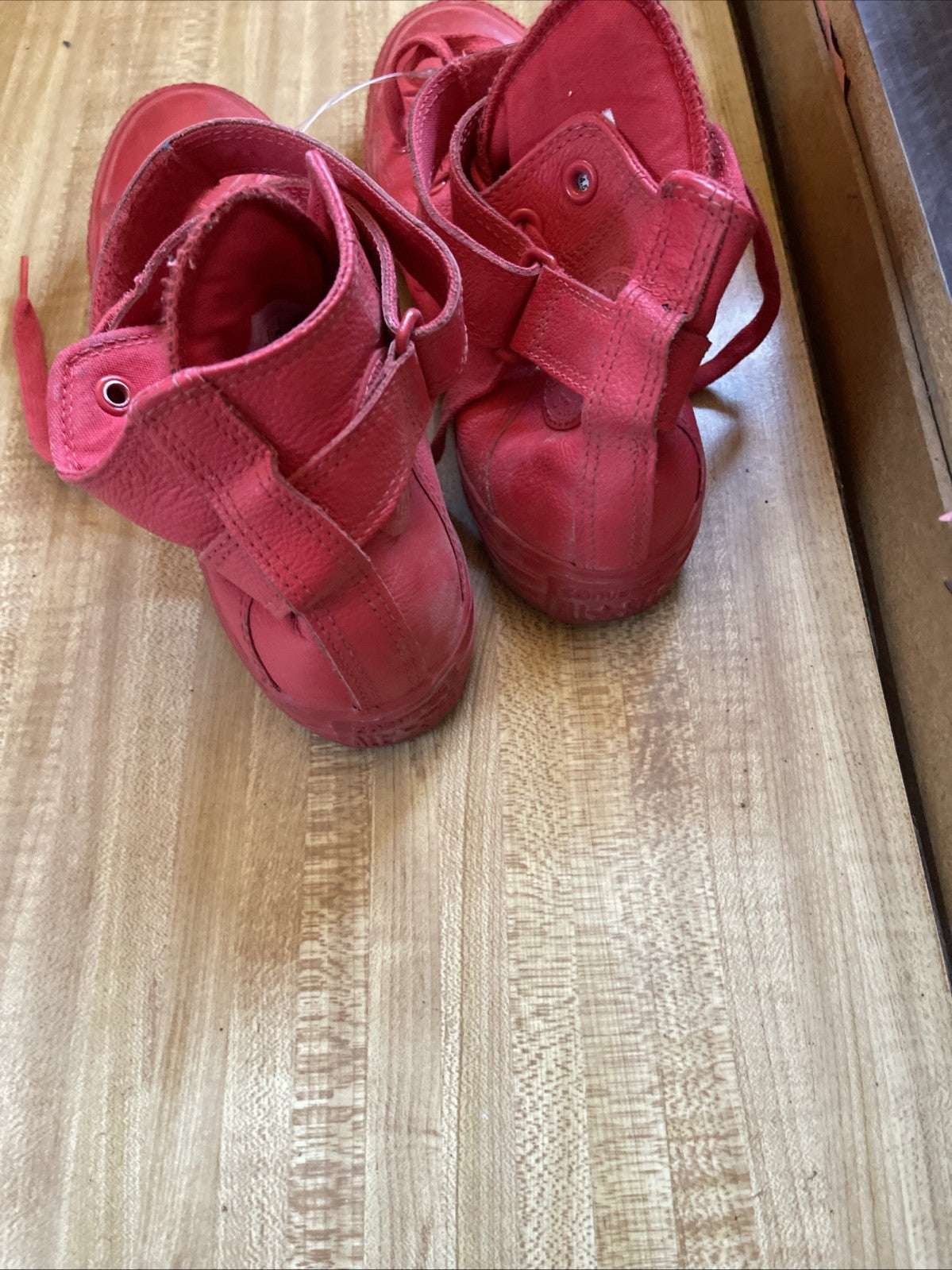 Converse All Star Leather Red Size 6.5