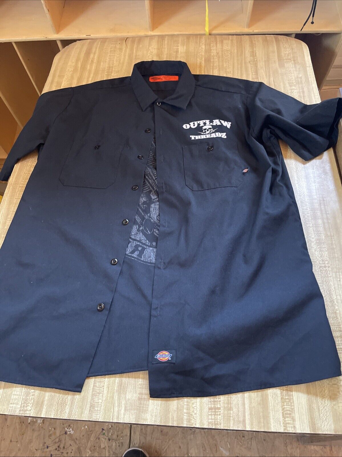 Outlaw Threadz Button Up XL