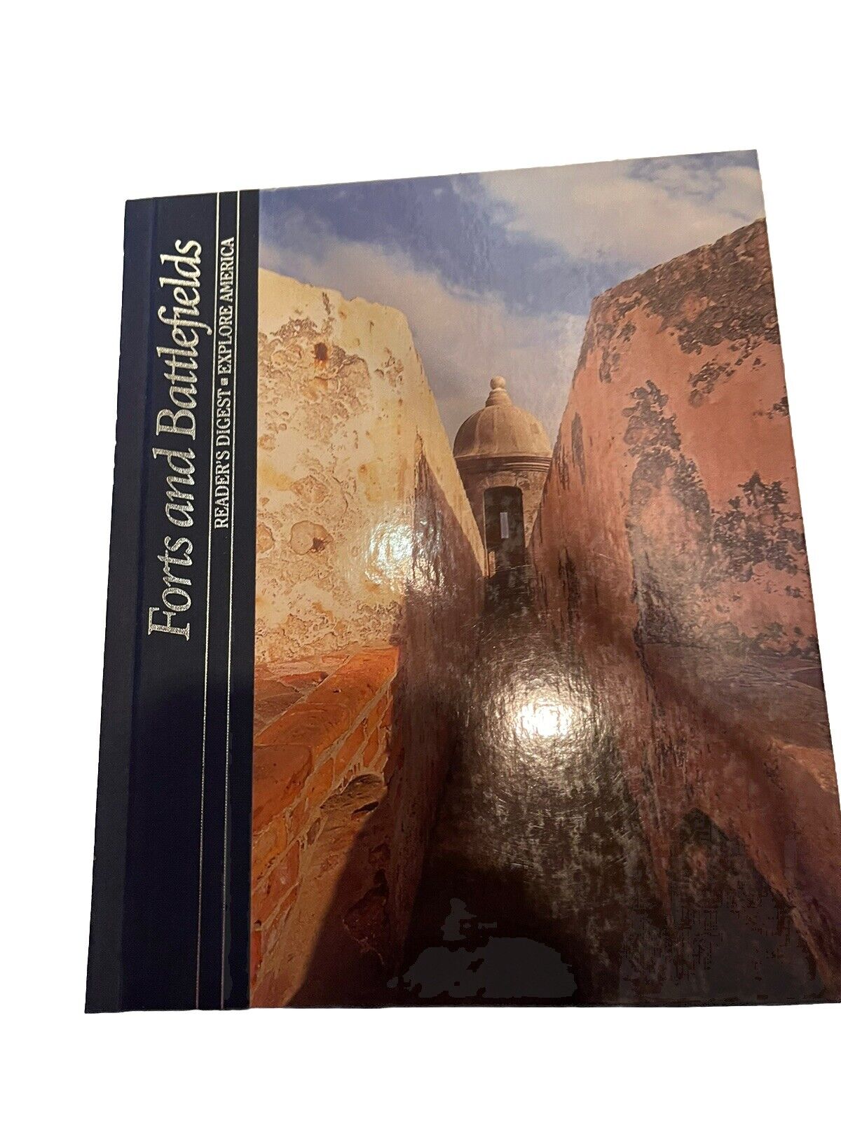 Readers Digest Forts And Battlefields Hardcover 