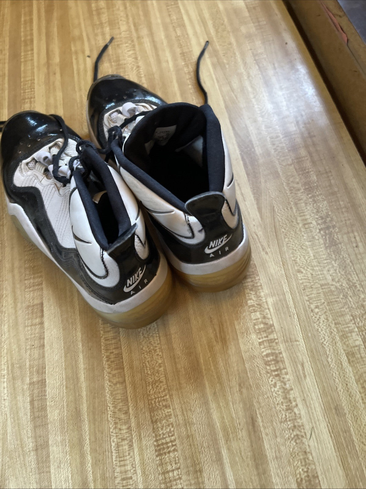 Nike Zoom Phenom Sneakers Size 9