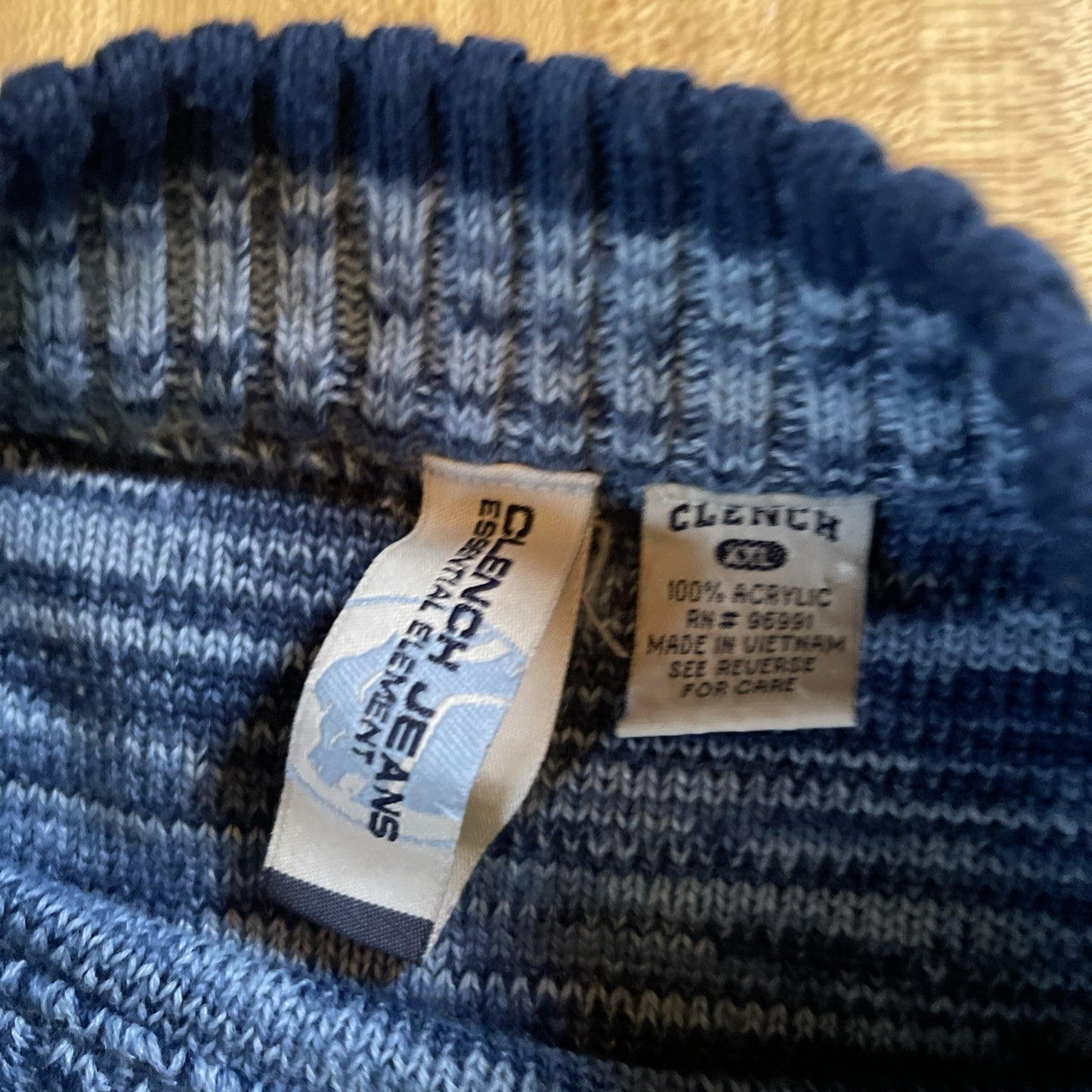 Clench Jeans Sweater XXL 