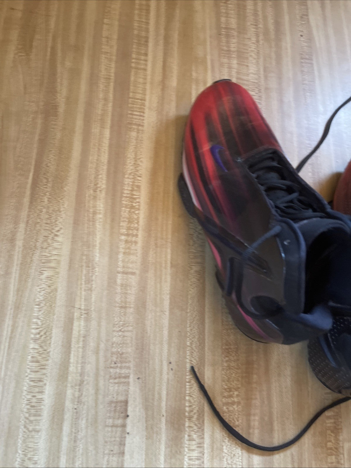 Size 9.5 - Nike Zoom Hyperlight Prm Red