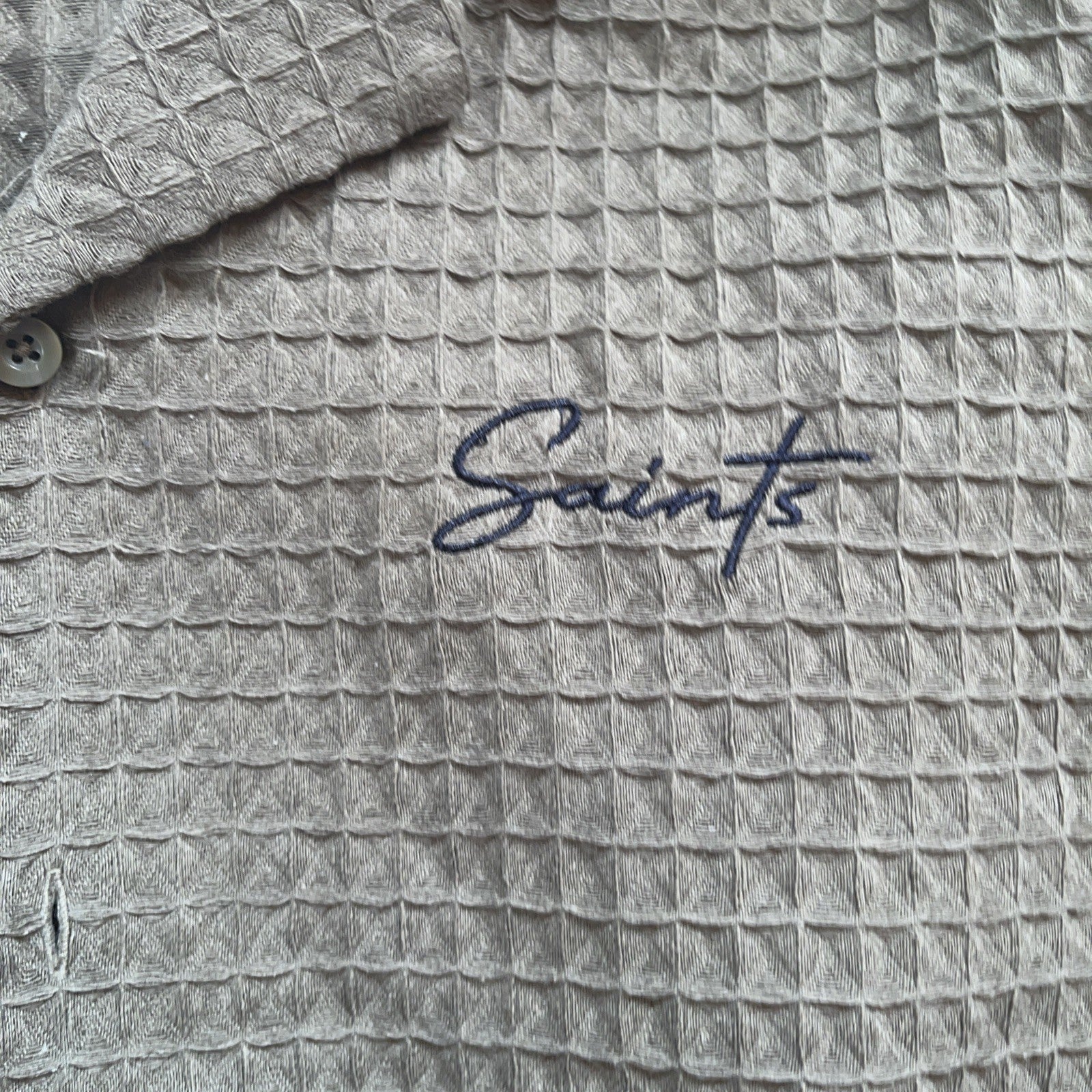 Saints Studio Button Up XL