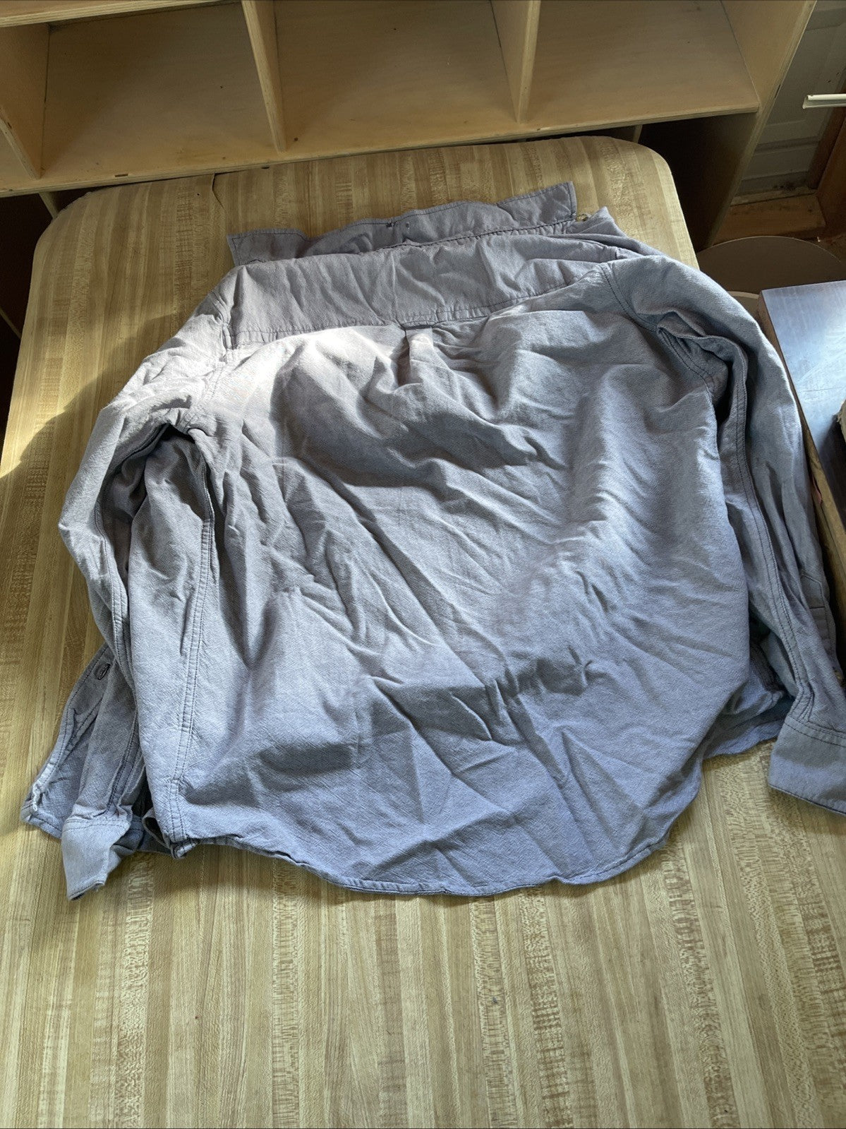 Burton Button Up Large 