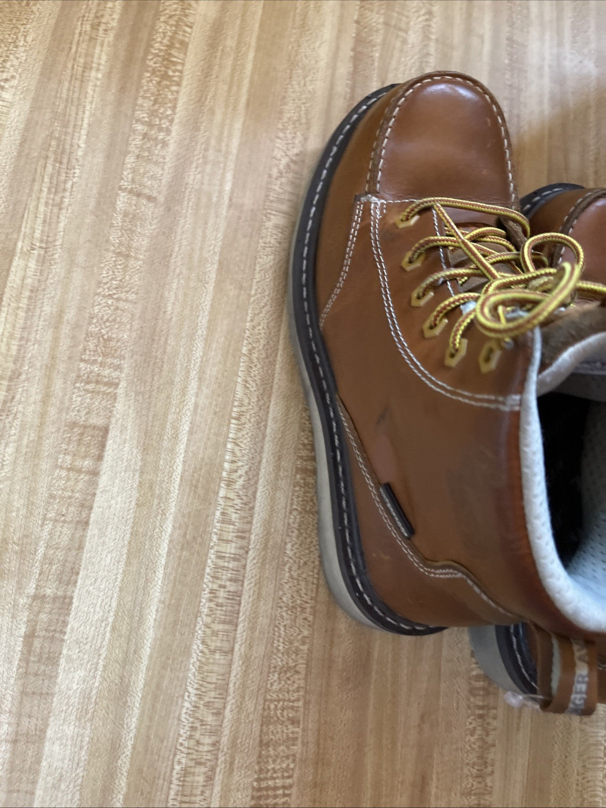 Avenger Work Boots Steel Toe Size 7.5