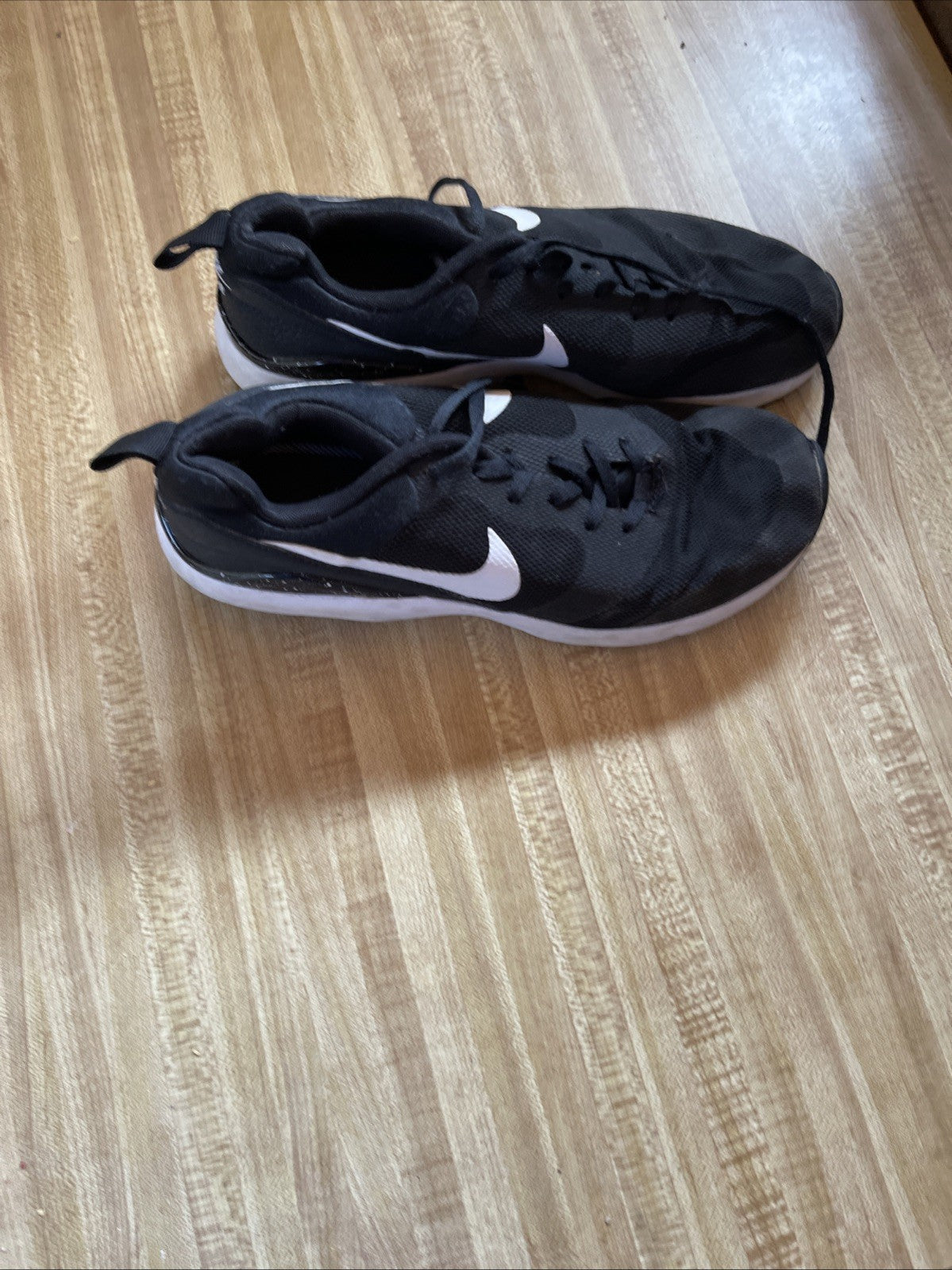 Size 9 - Nike Air Max Siren Black