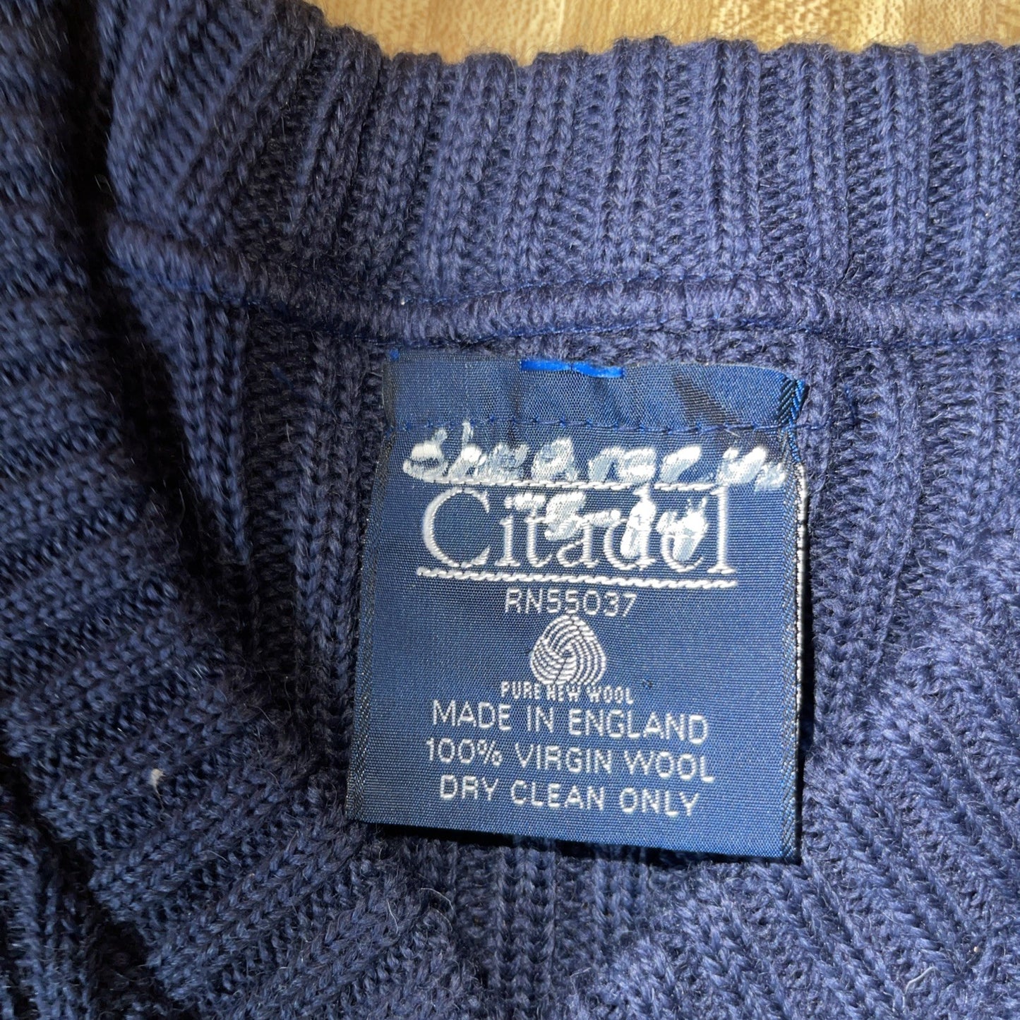 Citadel Virgin Wool Sweater Large 