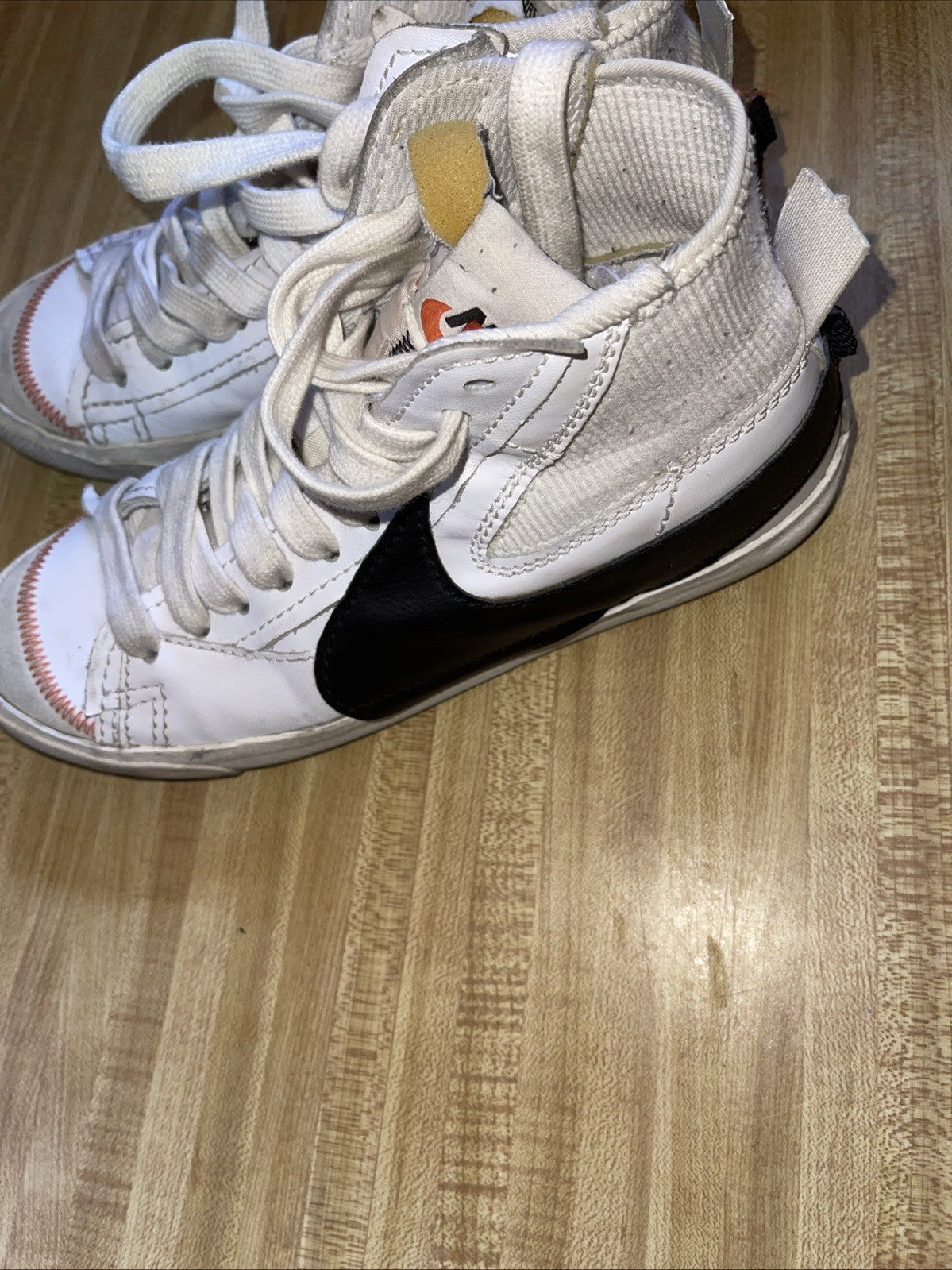 Nike Blazer Mid 77 Jumbo Swoosh Size 9